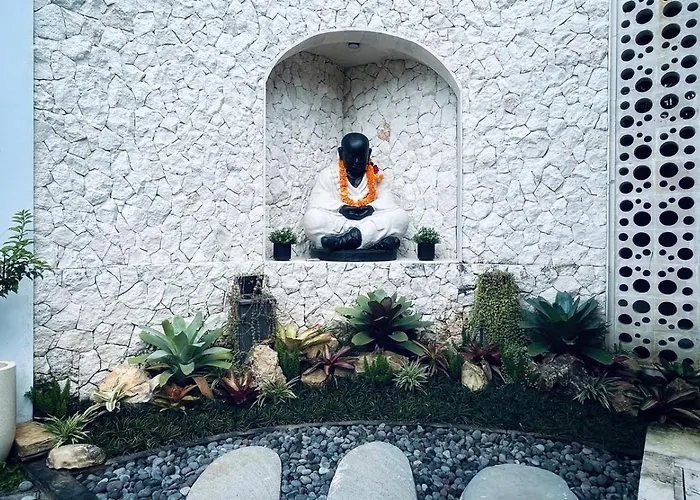 Okatara Sumampan بيت ضيافة 3*